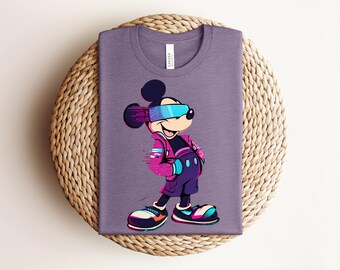 Camiseta de Mickey Mouse ciberpunk, camiseta de Mickey VR con arte glitch, ropa urbana neón de Disney, camiseta de Mickey cyberpunk