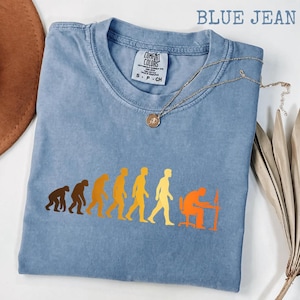 Programmer Evolution Comfort Colors® T-shirt, mjukvaruutvecklare, kodningshumor, datavetenskapsgåva, IT-professionell T-shirt