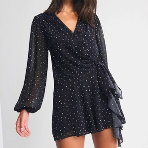Vestido cruzado Black Star de Abercrombie & Fitch, talla S, cintura ajustable. Nuevo. Precio de venta recomendado: 65.
