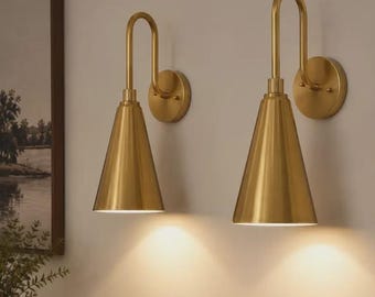 Applique da parete moderna di metà secolo in ottone e marrone, fatta a mano