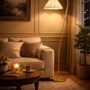 Lampa podłogowa w stylu vintage Arc, mosiężna lampa stojąca z abażurem z tkaniny, przytulne, ciepłe światło, oświetlenie salonu w stylu mid-century modern,