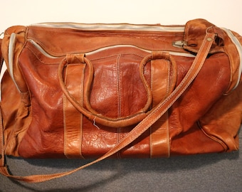 Vintage Caramel Leather Gym Overnight Travel Carry-on Duffel Bag