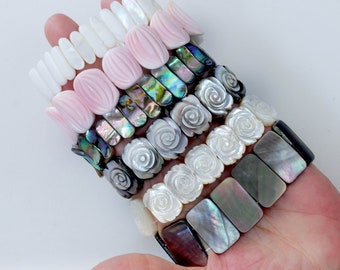 Mother of Pearl Shell Bracelet Natural Rainbow Black Iridescent Colors Black Lip Oyster Stretchy White Pink Abalone 6.5  7 In MOP Adjustable