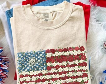 Floral American Flag Shirt, Patriotic Flower T-Shirt, 4th of July Floral Tee, Red Poppy Flag Shirt, Women's Independence Day Gift