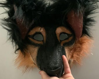 Masker Duitse herder als altermens