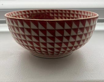 Ciotola giapponese Kutani del periodo Meiji, firmata "Shinzan", rossa e dorata.