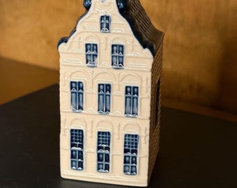 KLM House #9 Airlines Bols Distilleries Blue Delft Miniature