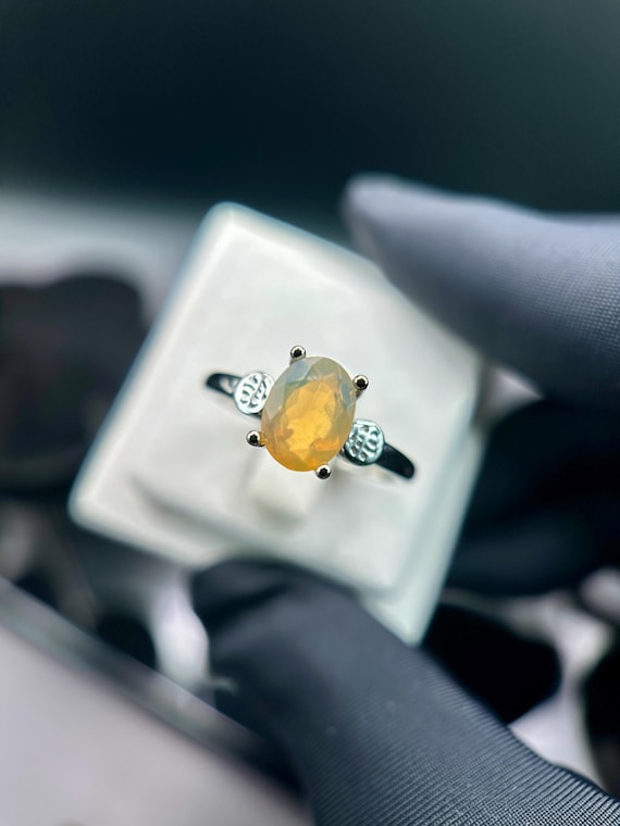 Natural Yellow Opal Ring | Minimalist Silver Gemstone Ring | Oval Opal Adjustable Ring | Elegant Everyday Jewelry | Gift for Her