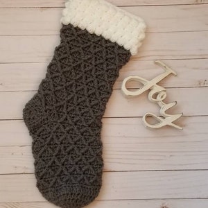 Crochet Pattern, Instant PDF download, Crochet Stocking Pattern, Stocking, Christmas Stocking, Pattern - Diamond Lattice Stocking Pattern