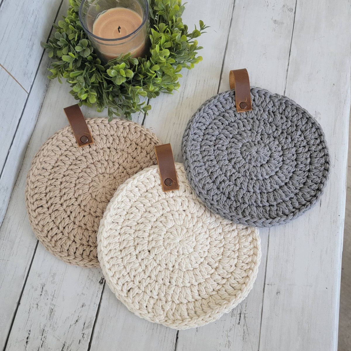 Crochet Potholder, Leather Loop Potholders, Hot Pad Trivet, Hot Pad for Newlywed Gift, Farmhouse Hot Pad, Housewarming Gift, Pot Holder - Etsy