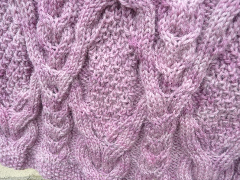 Poncho Plant dyed Knitted poncho image 3