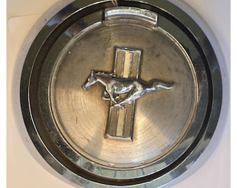 Tapón de gasolina original Ford Mustang de apertura abatible C9ZA-9A112-A