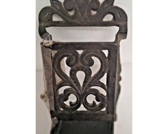 Zabytkowy żeliwny uchwyt na zapałki, 6 cali, do powieszenia na ścianie