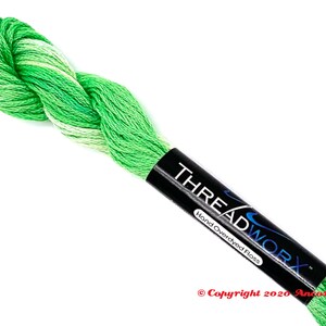 Colección Halloween de ThreadworX: paquete de hilo de bordar abigarrado de 10 colores imagen 10