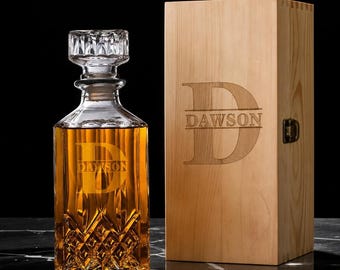 Personalisierte Groomsmen Geschenke Glas Whisky Karaffe Set mit Kiefernholzbox