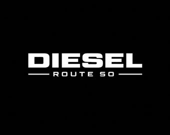 Diesel Logo Geprägtes Kapuzenshirt mit durchgehendem Reißverschluss | Schwarzes Sweatshirt mit Reißverschluss