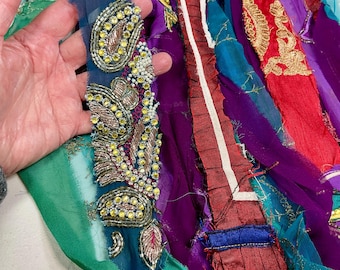 Lots of Jewels Sequins 729 Sari Ribbon Tassel Boho Junk Journal Fiber Beads Dreamcatcher Jewelry Weave Supply