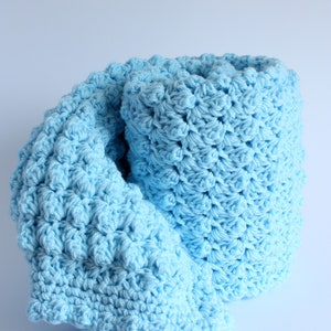 Crochet Baby Blanket, handmade new baby gift in blue, baby shower gift, christening gift image 4