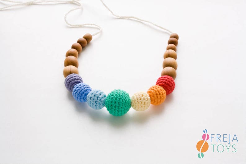 organic wooden teething necklace