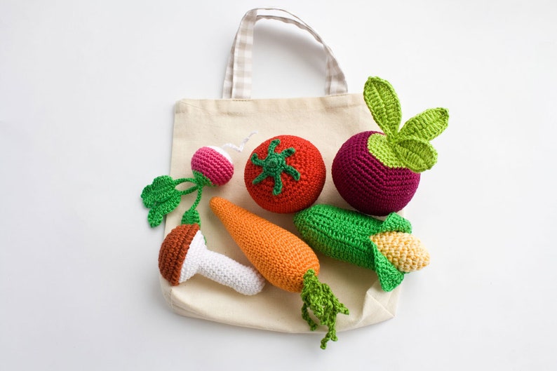 Crochet Vegetables Rattle Baby Toys with Tote Bag, Crochet Play Food Set, 6 12 Months Baby Toys image 1