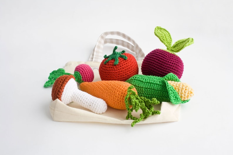 Crochet Vegetables Rattle Baby Toys with Tote Bag, Crochet Play Food Set, 6 12 Months Baby Toys image 2