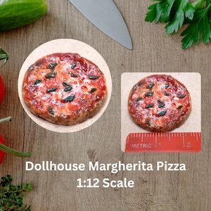 Dollhouse Miniature Polymer Clay Margherita Pizza