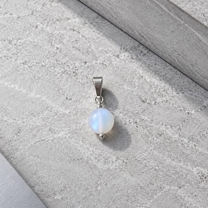Aquamarine Pendant, Throat Chakra Jewelry, Creativity & Communication Amulet, Stainless Steel, Minimalist Gemstone Pendant