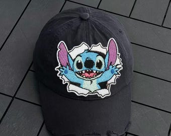 Toppa ricamata Stitch the Wall con il personaggio dei cartoni animati: applicabile con ferro da stiro o da cucire, ideale per personalizzare giacche, cappelli e borse.