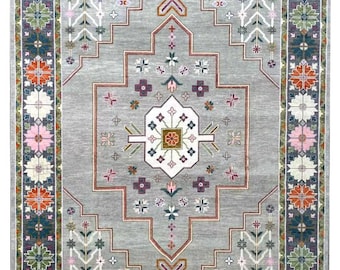 Tapete Oushak feito à mão, tapete turco vintage de lã, tapete oriental cinza, tapete com medalhão floral, tapete feito à mão sob medida.