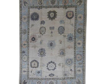 Beige Oushak Teppich Handgeknüpft, Vintage Türkischer Wollteppich, Neutraler Floral Medaillon Teppich, Orientalischer Handgemachter Pastellteppich