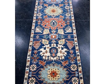 Blauw Oushak-loperkleed handgeknoopt, vintage Turkse wollen gangloper, smal tapijt met bloemenmedaillon, handgemaakt oosters tapijt