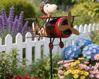 Moinho de vento metálico em forma de biplano com cachorro piloto em 2D, peça de arte lúdica e dinâmica para jardim, ideal para gramados e pátios. Decoração vintage para quintal com tema de cachorro piloto. Presente exclusivo para áreas externas.