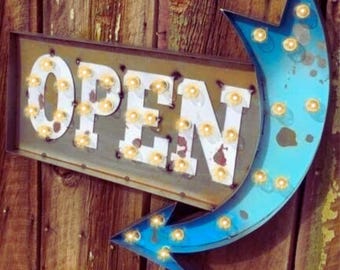 Custom metal open marquee sign with arrow – lighted business sign