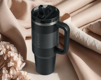Stanley Tumbler with Handle and Straw 40 oz