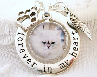 Dog Photo Memory Necklace Cat Photo Sympathy Necklace Loss of Pet Forever in My Heart Photo Memory Charm Gift Jewelry