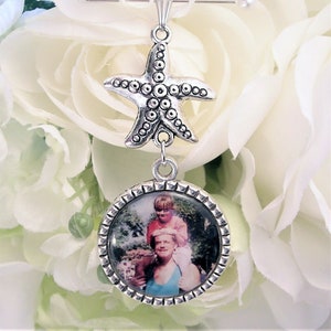 Bride Bouquet Photo Memory Charm Beach Wedding Starfish Charm Gift for Bridal Shower Groom Lapel Memorial Picture Charm