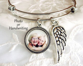 Photo Charm Bracelet Angel Wing Memory Jewelry Picture Charm Bracelet Memorial Gift Sympathy Gift Loss of Mom Loss of Dad Memory Bracelet