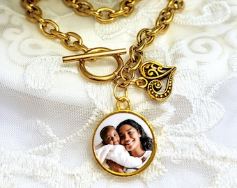 Gold Photo Charm Bracelet Mothers Day Wife Gift Picture Jewelry Memory Bracelet Grandmother Daughter Gift Stainless Steel Cable Chain