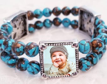 Photo Bracelet Turquoise Beaded Picture Bracelet Photo Gift for Mom Grandmother Picture Jewelry Memory Charm