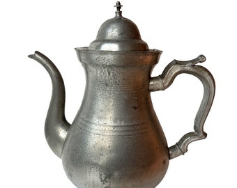 1830-40s Antique American Pewter Queen Anne style Pear Form Coffee Pot