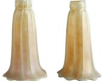 Circa 1910 Pair American Quezal Art Nouveau White and Gold Opalescent Lily Glass Lamp Shades