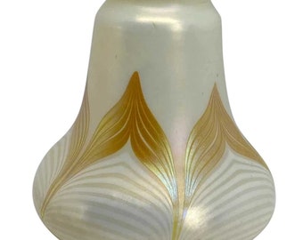 1920 Authentic Quezal Glass White and Gold Iridescent Pulled Feather Bell-Shape Lamp Shade. 2.25 Fitter.