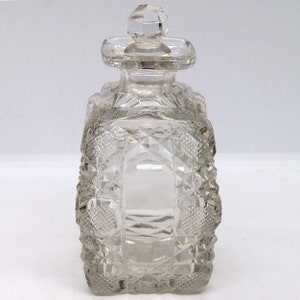 1890's American Victorian Bright Clear Cut Glass Perfume Bottle. Scent. image 5