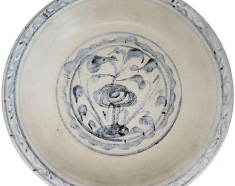 Large Chinese Export Ming Blue and White Pottery Shipwreck Plate