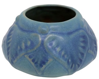 1910 Vintage Arts and Crafts Anne Gregory Van Briggle for Van Briggle Matte Blue Art Pottery Planter Dish