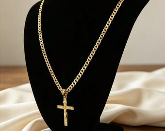 Men 18k Gold Plated Cross Necklace, Jesus Pendant with 6mm 24/30inch Cuban Chain Necklace