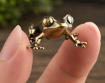 Kleine Froschfigur aus Messing – Mini-Krötenstatue aus Kupfer – Handgefertigte Tierfigur – Teetier-Dekoration – Vintage-Schreibtischdekoration – Sammlergeschenk