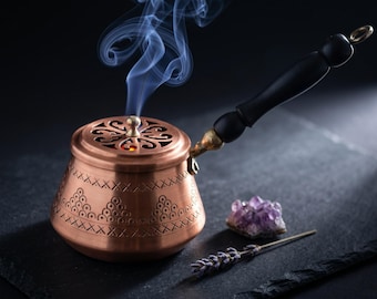 Bruciatore di incenso in rame fatto a mano con manico in legno, contenitore per fumigazione in resina inciso, incensiere per aromaterapia, regalo per la meditazione, decorazione spirituale per la casa