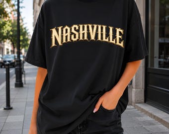 Nashville Shirt, Western Varsity Nashville T-Shirt, Country Music City T-Shirt, Nashville Tennessee Geschenk Shirt, Gold Arch Nashville Graphic Top