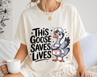 Dieses Gans rettet Leben – PNG-Sublimationsdesign, lustiges Krankenschwester-DTF-Digital-Download-Design, Retro-Krankenschwester-Gans-Shirt-Design, Geschenkidee für Krankenschwestern